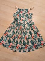 Sommerkleid und Top mit Blumen Nordrhein-Westfalen - Dinslaken Vorschau