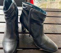 Tamaris Stiefeletten, Gr. 39 Niedersachsen - Rosdorf Vorschau