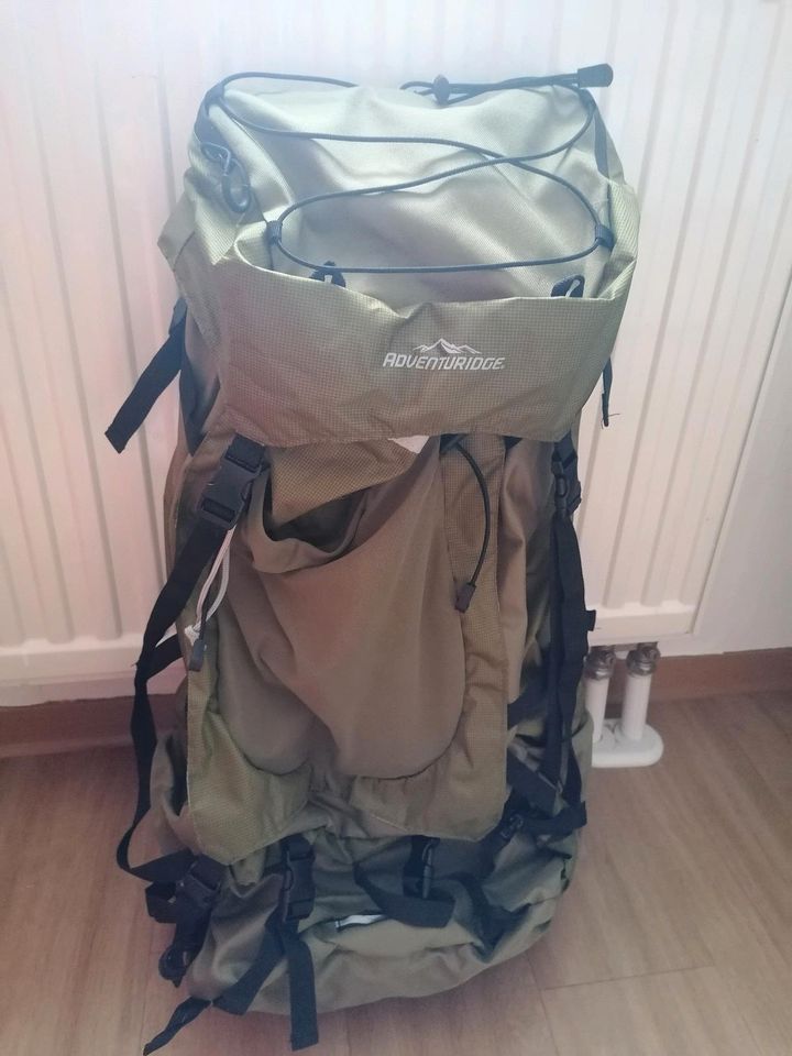 Trekking Rucksack, leicht, 70 l, Neu. Nur Abholung in Neu-Bamberg