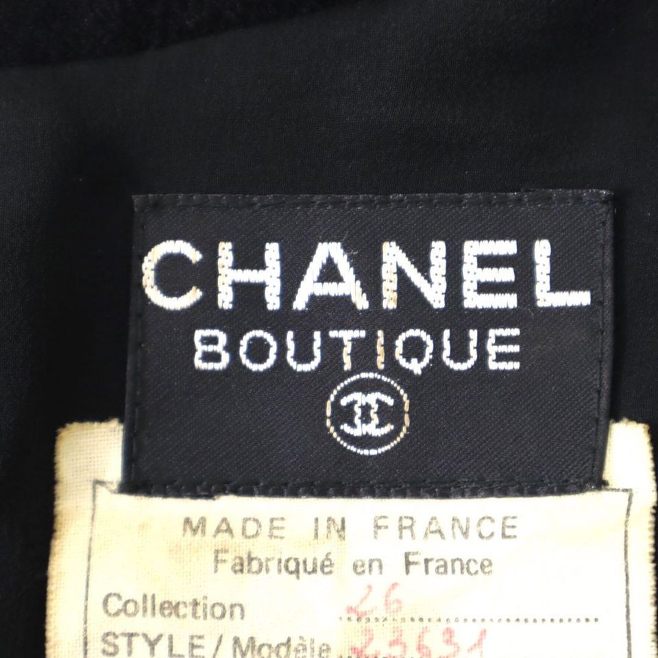 Chanel Boutique Iconic Runway 1991 Supermodel Era Kleid Schwarz mit Perlenkette FR42 in Haag in Oberbayern