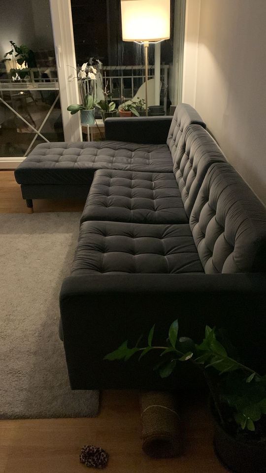 Sofa „Landskrona“ bei Ikea 4er-Sofa mit Recamiere in Berlin