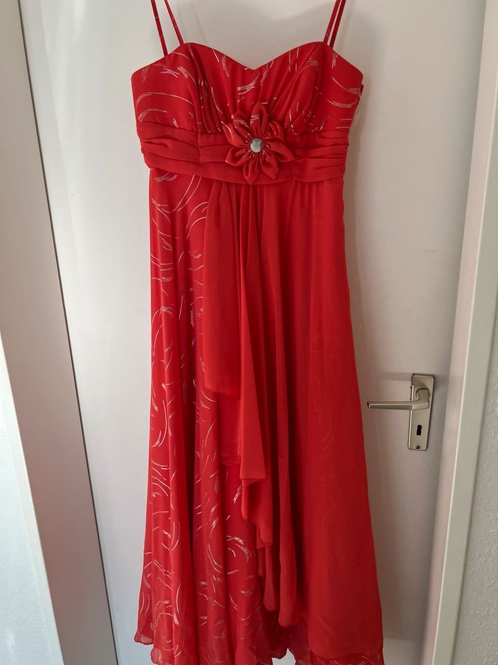 Abendkleid mit Bolero in Remscheid