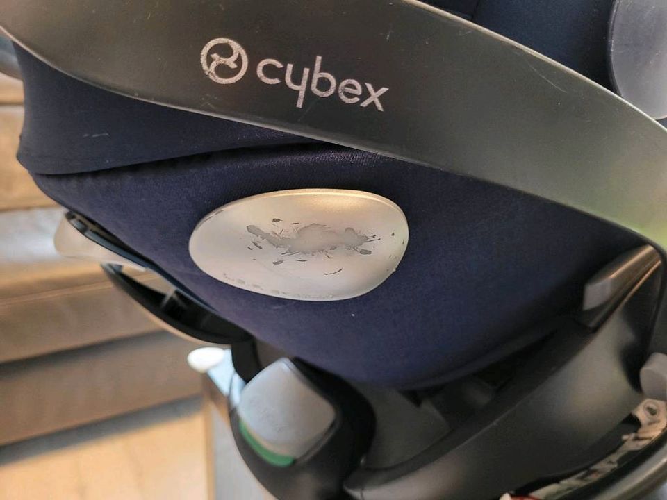 Babyschale / MaxiCosi Cybex Cloud Q plus inkl. Base in Wimsheim