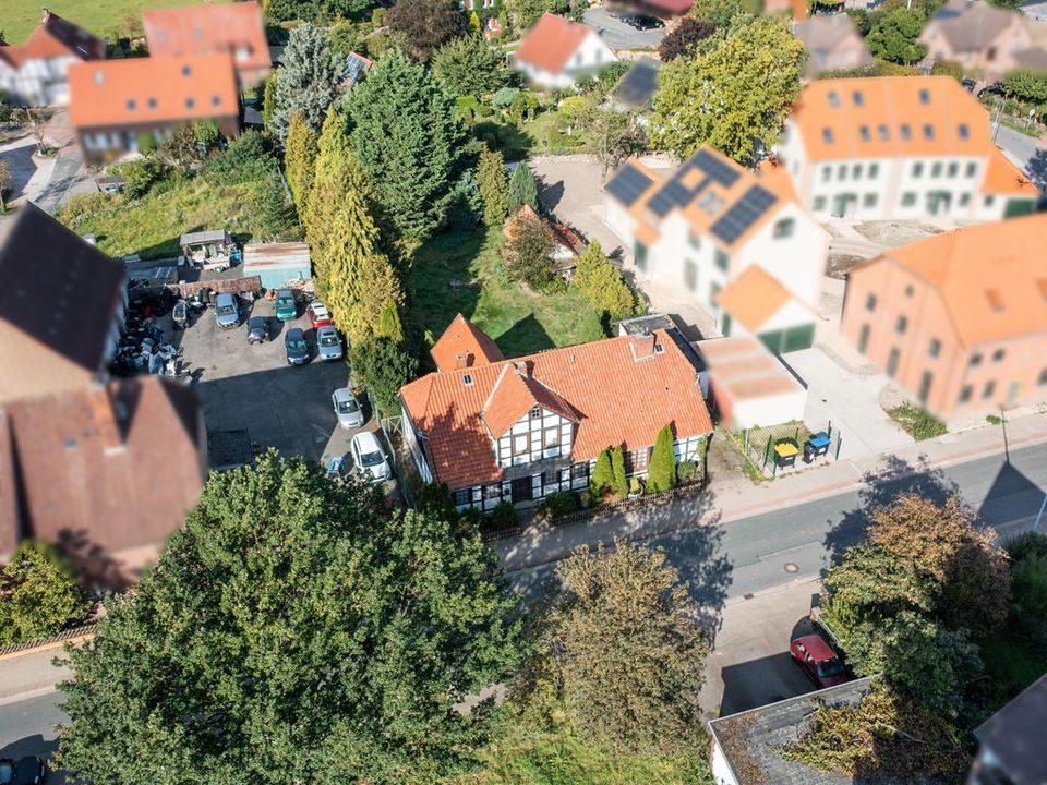 Großes, teilbares Baugrundstück mit Altbestand in ländlicher Lage in Ronnenberg Ihme - Roloven in Ronnenberg