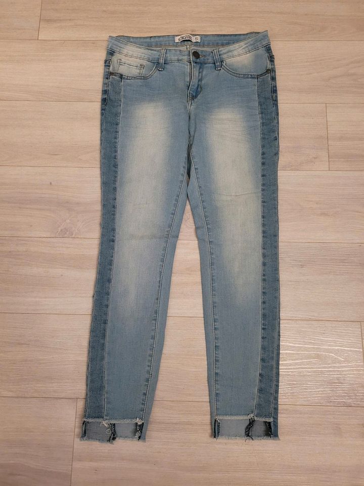 Ausgefallene 7/8tel Jeans Sublevel Gr. 38 in Lemwerder