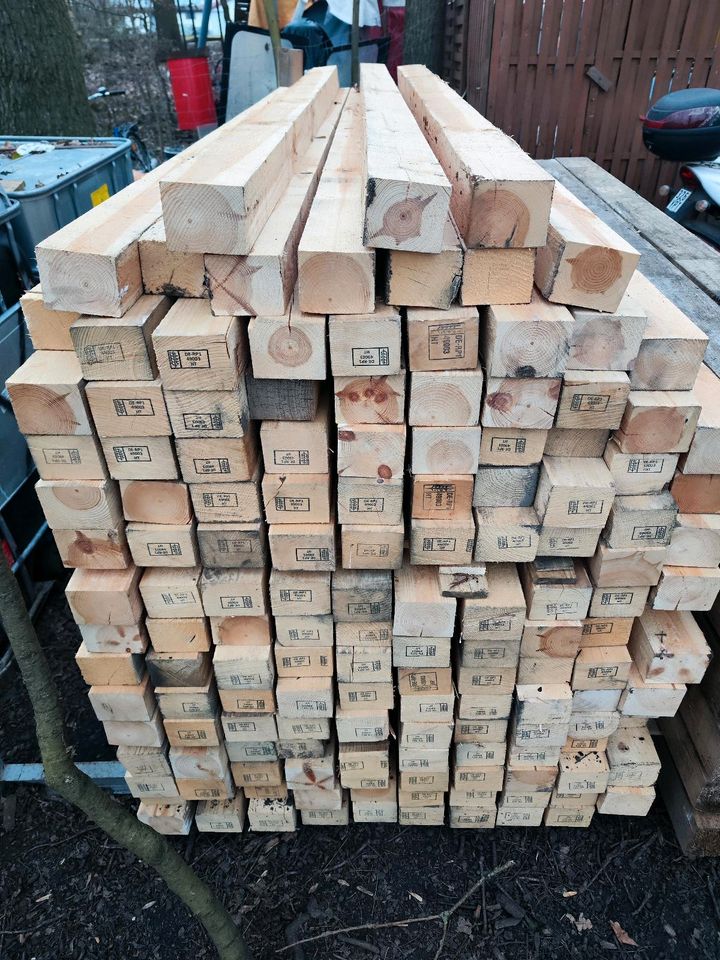 Vierkant holz in Melle