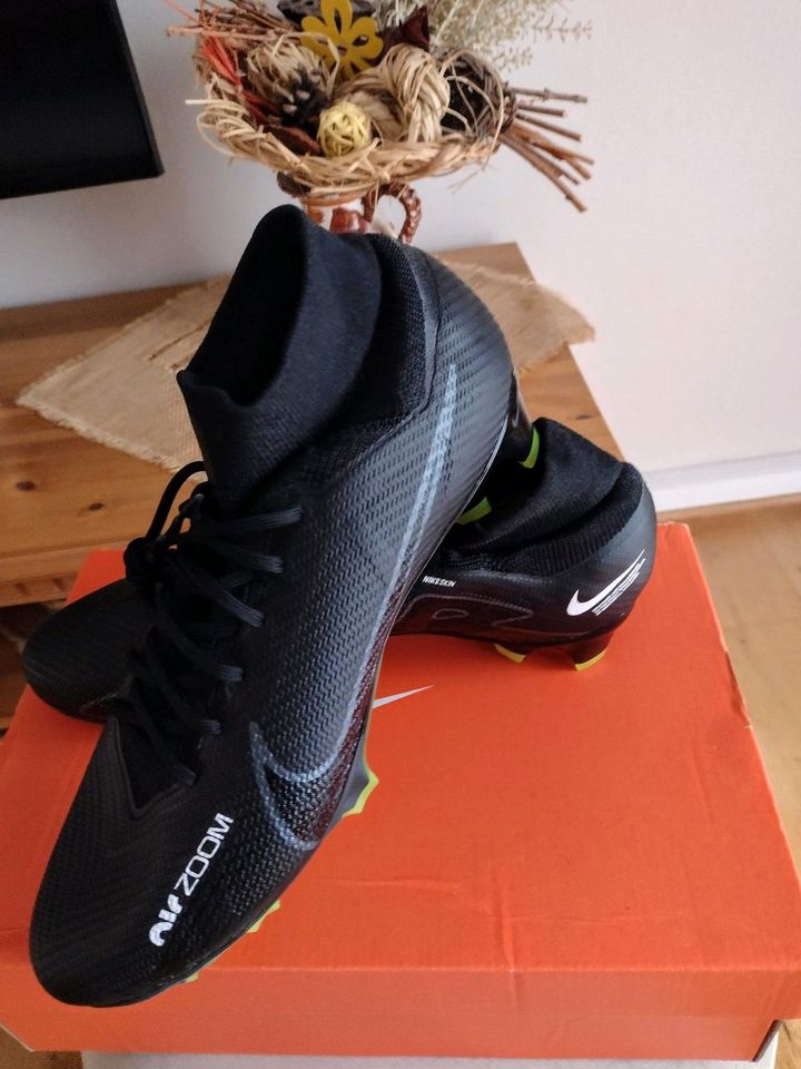 Nike Mercurial Superfly 9 Pro  High-Top-Fußballschuh für normalen in Mainz