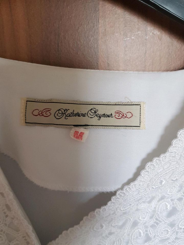 Damen Bluse 5 € Festpreis ist nicht verhandelbar in Cottbus