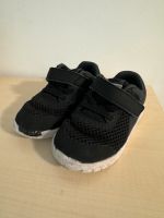 Nike Sneaker schwarz 23,5 Baden-Württemberg - Eisingen Vorschau