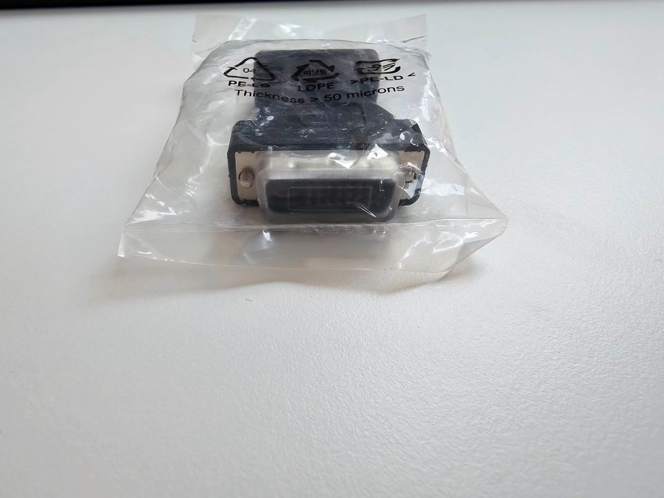 DVI To VGA dongle in Hamburg