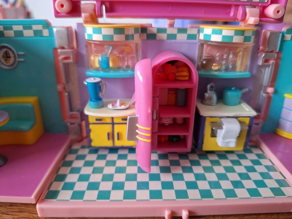 Polly pocket Villa in Mainburg