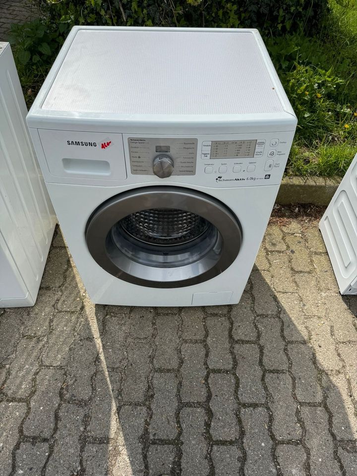 Samsung Waschmaschine mit 1400 Umdrehungen in Hamburg