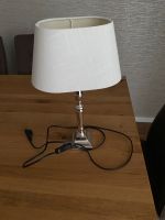 Tischlampe Fuß Silberfarben mit hellem Stoffschirm Nordrhein-Westfalen - Kranenburg Vorschau