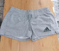 Adidas kurze Sporthose in Grau*2XL * Schleswig-Holstein - Rendsburg Vorschau
