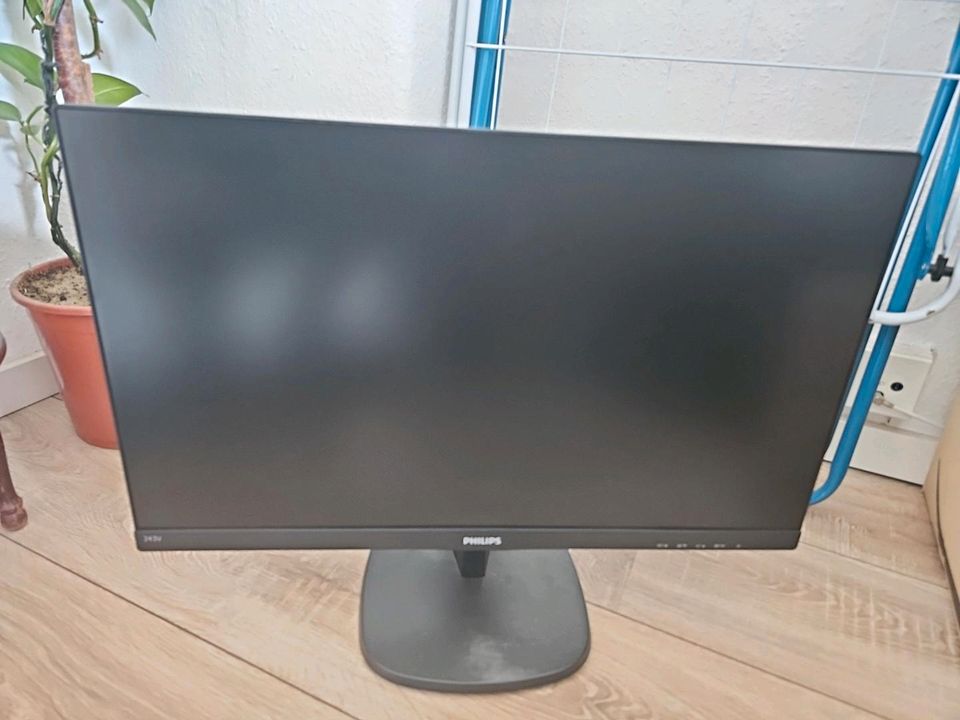 Pc gaming monitor FHD 24inch in Magdeburg