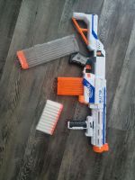 Nerf Retaliator Elite inkl. Magazin und 40 Pfeile Nordrhein-Westfalen - Mettmann Vorschau