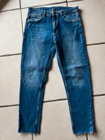 Zara Herren Jeans Gr.32 wie neu! Nordrhein-Westfalen - Bornheim Vorschau