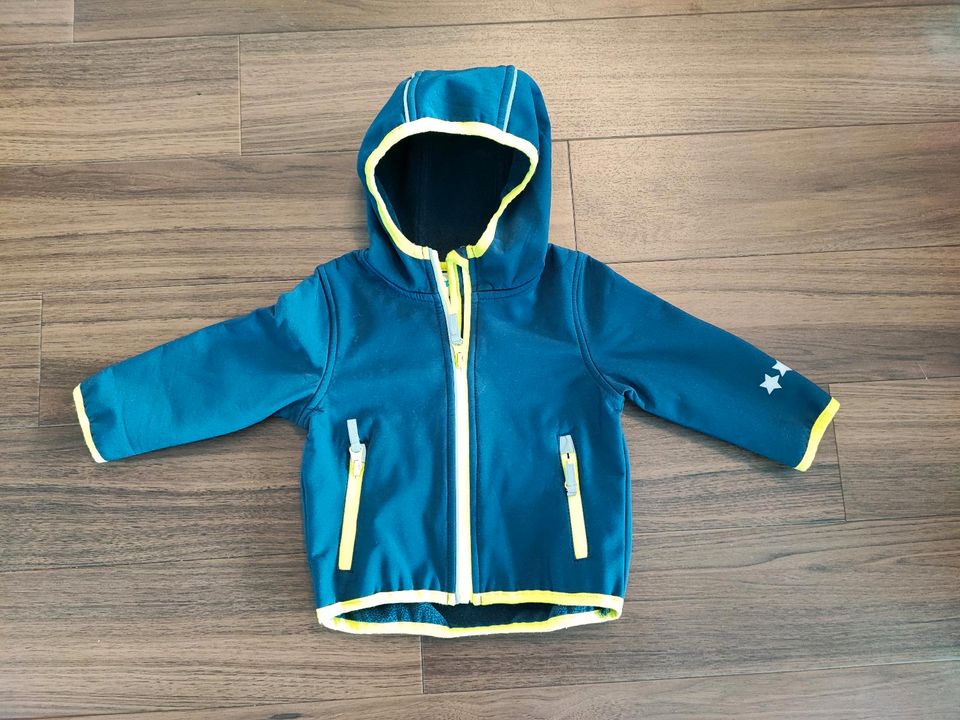 Softshelljacke Größe 74 in Hessen - Baunatal | Babykleidung Größe 74 kaufen  | eBay Kleinanzeigen ist jetzt Kleinanzeigen