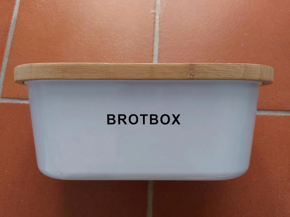 Brotbox Brotkasten mit Bambusdeckel weiß neu in Forstinning