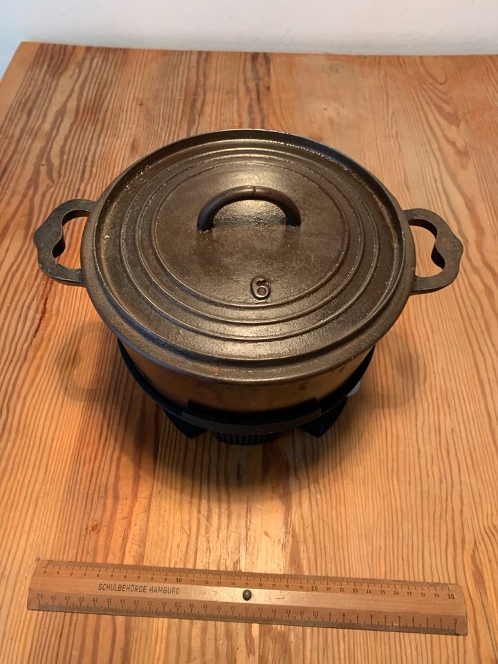 Le Creuset Fonduetopf, Gusseisen in Hamburg