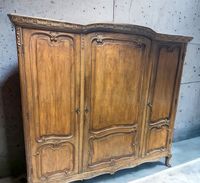 Antik Kleiderschrank Schrank 200x200x57cm Düsseldorf - Golzheim Vorschau