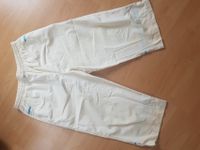 Schöne und beige 3/4 Shorts/Bermudas von Alex Athletics in Größe Hessen - Gießen Vorschau