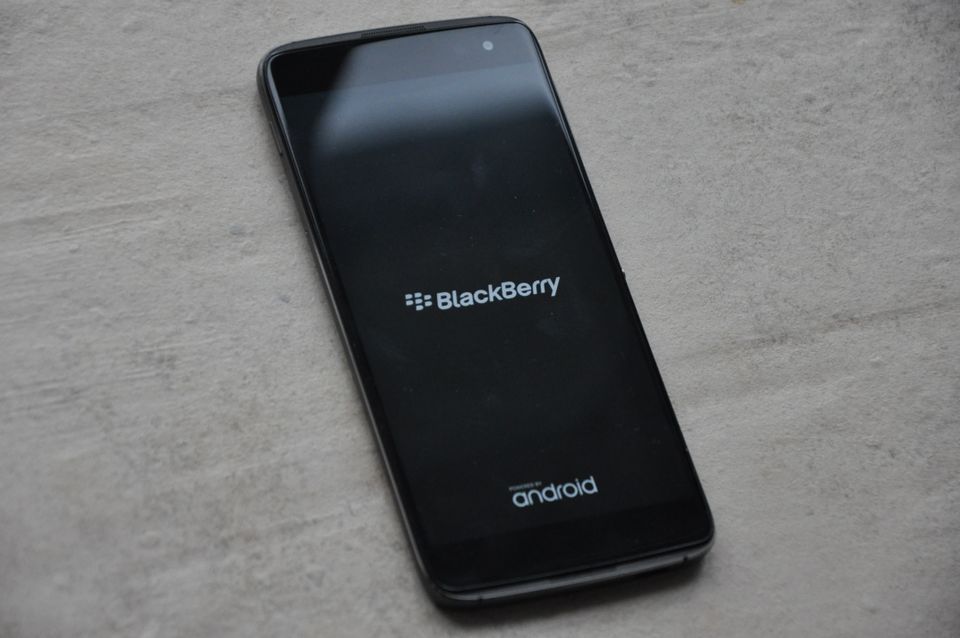 Blackberry, DTEK 60, Android, Fingerprint, LTE in Hemmingen
