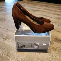 Tamaris Pumps 41 caramel braun wie Neu Stiefel Niedersachsen - Wittmund Vorschau