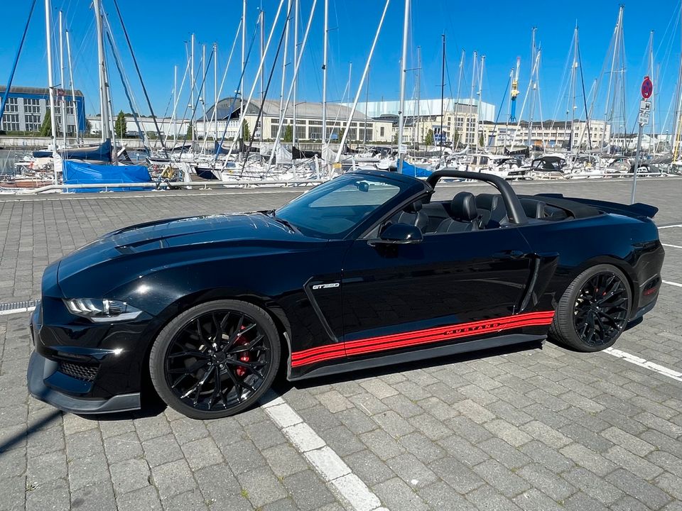 Ford Mustang GT V8 Cabrio in Wismar