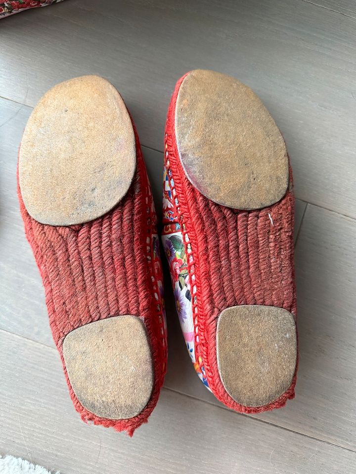 Dolce & Gabbana Espadrilles Gr. 37.5 in Bad Homburg