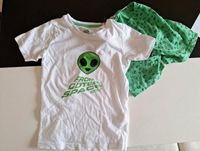 Kurzer Schlafanzug grün weiß Space Alien 110/116 Niedersachsen - Isernhagen Vorschau