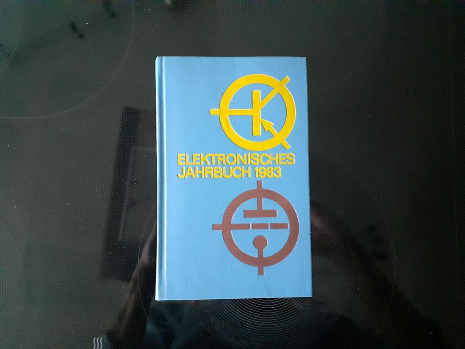 Elektronisches Jahrbuch 1983 Karl Heinz Schubert Hrsg. in Cottbus