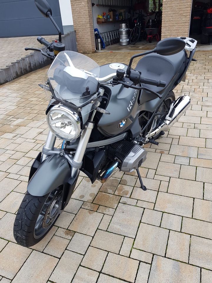 BMW R1200 Motorrad zu verkaufen in Schöningen
