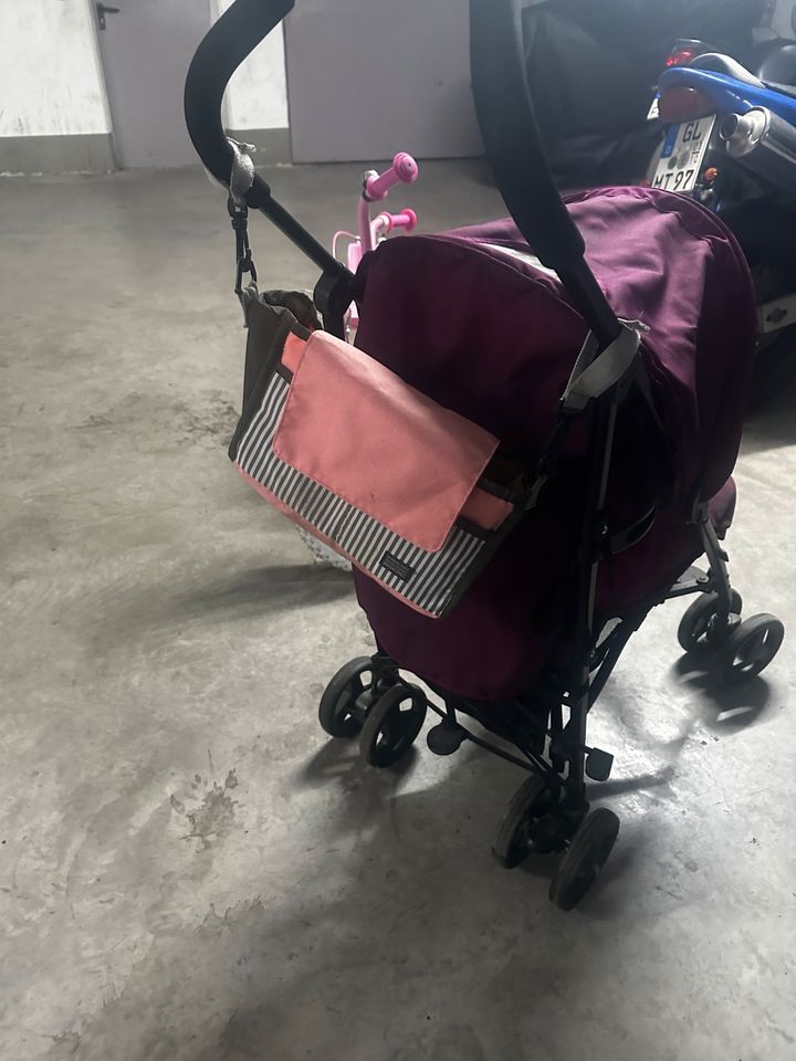 Baggy  jois Kinderwagen in Düsseldorf