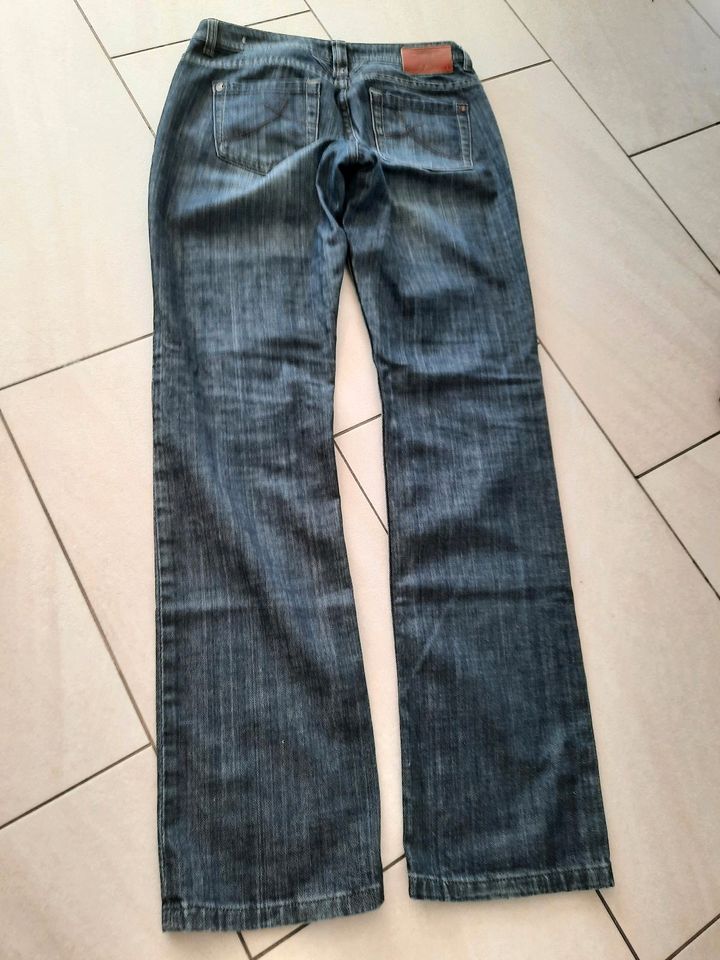 Jeans S'Oliver/Jeanshose/ Gr. 36/Neuwertig Länge 34 in Beuren