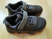 Kindersportschuhe / Halbschuhe schwarz Gr. 31 Dresden - Klotzsche Vorschau