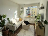 [TAUSCHWOHNUNG] Helle 1,5 Zimmer Wohnung mit Balkon gegen größere Wohnung Köln - Ehrenfeld Vorschau