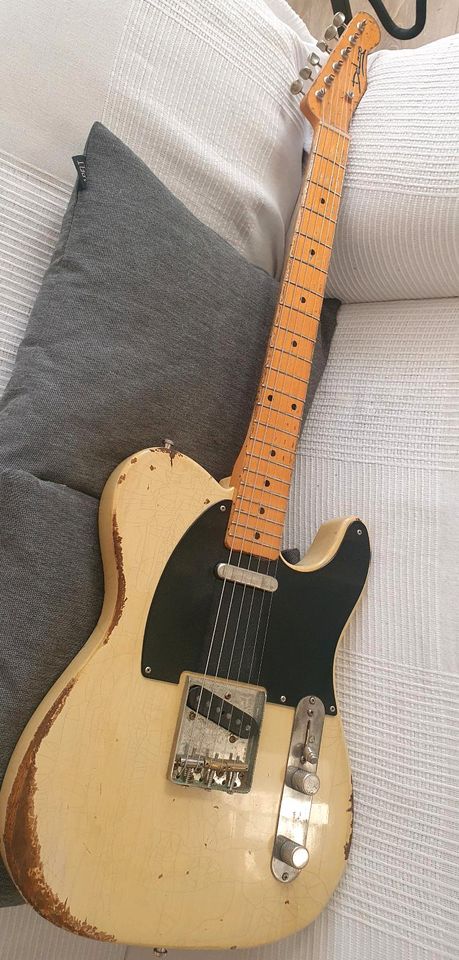 Real Guitars Telecaster 'DeLago' Custom in Wuppertal