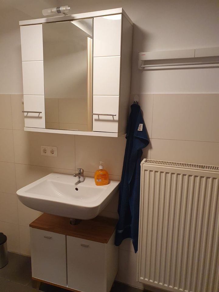 Apartmenthaus Am Schwimmbad - Schleusingen ca. 45qm, 2 Zimmer für bis zu 3 Personen in Schleusingen