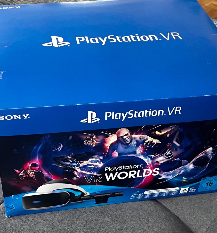 Play Station 4 VR starter pack Camera & VR Worlds in Biberach an der Riß