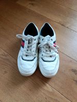 TOMMY HILFIGER Sneaker Schuhe Gr. 41 Hannover - Ricklingen Vorschau