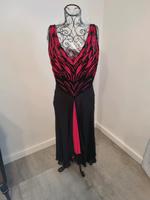 Abendkleid gr. 42 inkl Stola - neuwertig 1x getragen Hessen - Hanau Vorschau