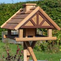 Vogelhaus Levar mit Kreuzstandfuß Holz Futterhaus Garten Ständer Nordfriesland - Viöl Vorschau