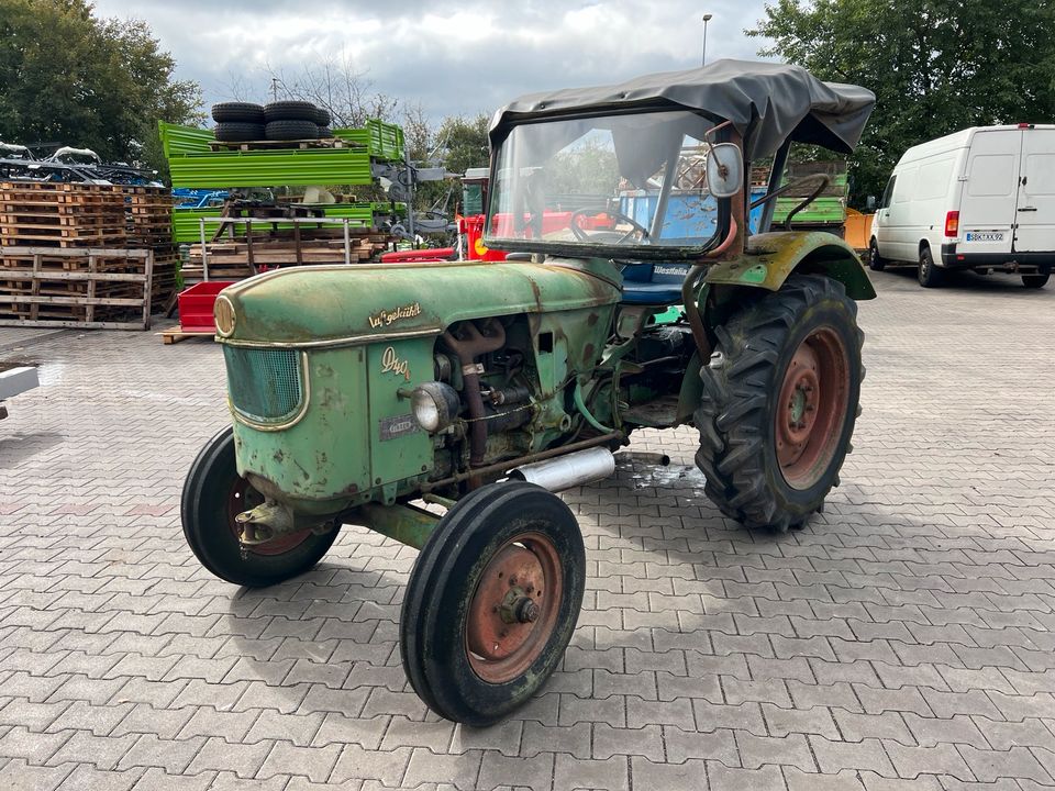 Deutz D40.2 Traktor Schlepper Kabine Verdeck in Osterweddingen