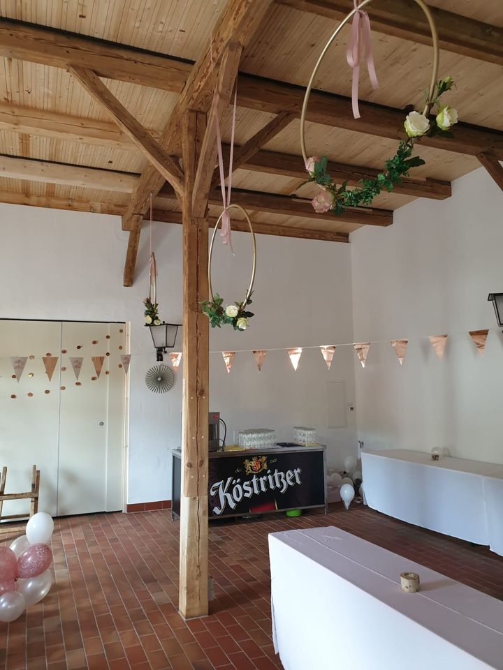 Hochzeit Event Location Partyraum Saal Feiern Scheune Bauernhof in Schmoelln