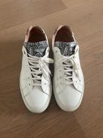 Hugo Boss X Meissen Sneaker Größe 40 Weiß Limited Edition Bayern - Freilassing Vorschau