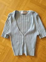 Shirt hellblau v. Bershka Gr. S Hessen - Neu-Isenburg Vorschau