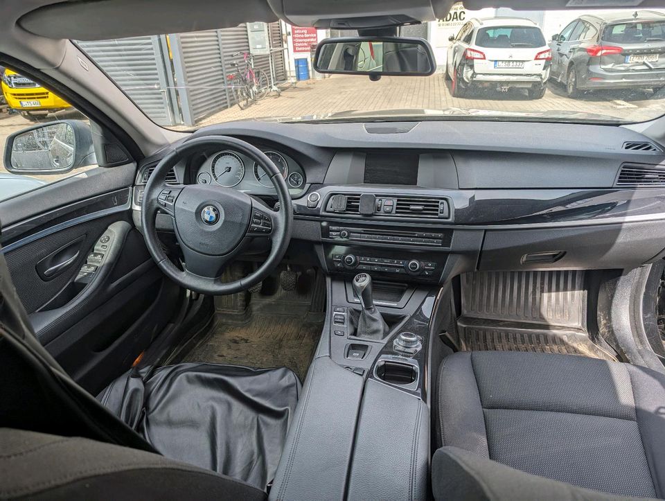 BMW 520d Touring F11 Turboladerschaden in Bad Kösen