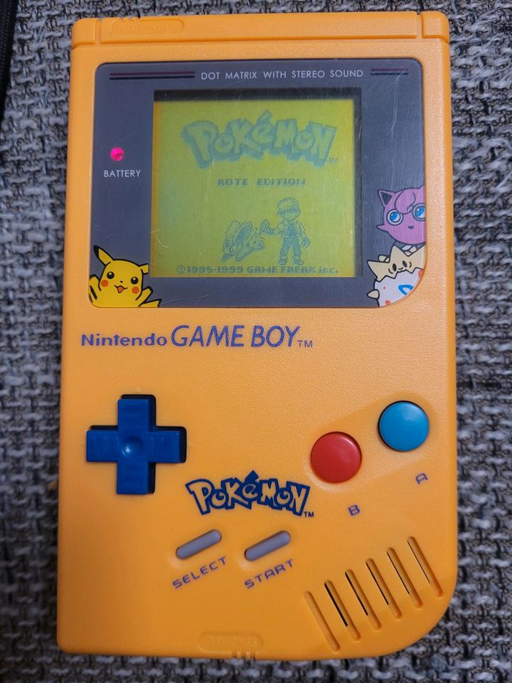 Gameboy Classic Pokemon Edition in Potsdam