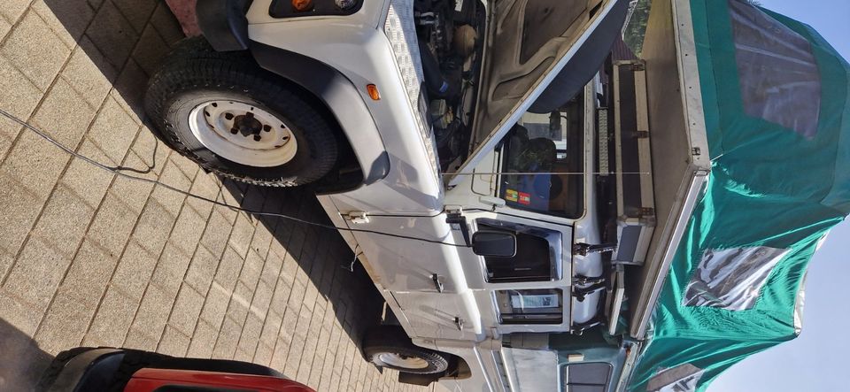 Land Rover Defender 130 CC in Trochtelfingen